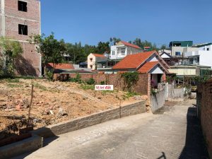 dat-dep-trung-tam-gieng-day-o-to-vao-tan-noi